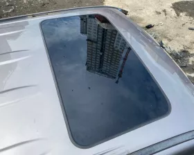 Люк Toyota