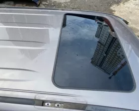 Люк Toyota