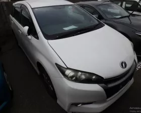 Диффузор радиатора TOYOTA