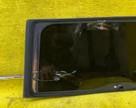 Стекло двери багажника BMW