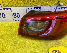 Стоп-сигнал Mazda