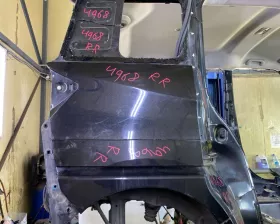 Крыло заднее TOYOTA
