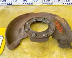 Кожух тормозного диска Toyota