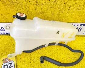 Бачок расширительный Toyota