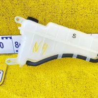 Бачок расширительный Toyota