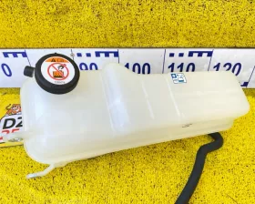 Бачок расширительный Toyota