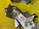 Ролик раздвижной двери TOYOTA TANK/ROOMY/THOR/JUSTY 2017/Цвет S28 68350B2010 M900A/M910A/M900S/M910S/M900F/M910F 1KRFE, задний правый