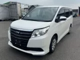Рулевая рейка TOYOTA NOAH/ESQUIRE/VOXY 2014 4551028240 ZRR85G/ZRR85W/ZRR85 3ZRFAE, передняя правая