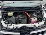 Компрессор кондиционера TOYOTA VOXY/NOAH/ESQUIRE 2014 8837028030 ZWR80G/ZWR80W/ZWR80 2ZRFXE, передний