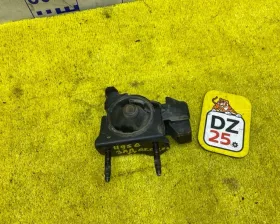 Подушка двигателя TOYOTA