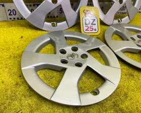 Колпаки на колеса R15 TOYOTA