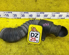 Патрубок воздушного фильтра TOYOTA