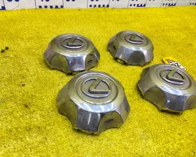 Колпаки на колеса TOYOTA