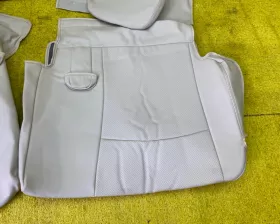 Чехлы на сидения Toyota