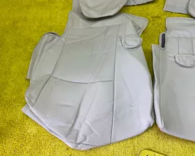 Чехлы на сидения Toyota