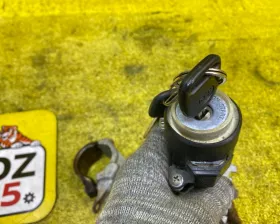 Замок зажигания Nissan