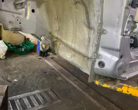 Лонжерон TOYOTA