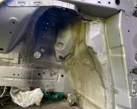 Лонжерон TOYOTA