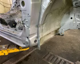 Лонжерон TOYOTA