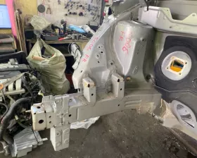 Лонжерон TOYOTA