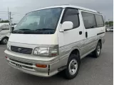 Радиатор основной TOYOTA HIACE/REGIUS ACE 1996/Цвет 2BH 1651067021 KZH106G/KZH106W/KZH100/KZH100G/KZH120/KZH120G/KZH126/KZH126G/KZH132/KZH132V/KZH138/KZH138V/RZH100/RZH100G/RZH101/RZH101G 1KZTE, передний
