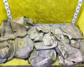 Чехлы на сидения Toyota