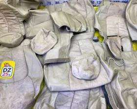 Чехлы на сидения Toyota