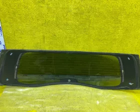 Стекло двери багажника NISSAN