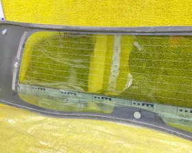 Стекло двери багажника NISSAN