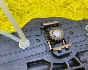 Мотор люка Subaru