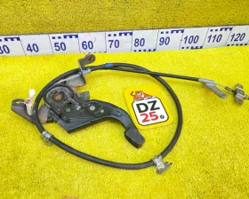 Тросик ручника Toyota