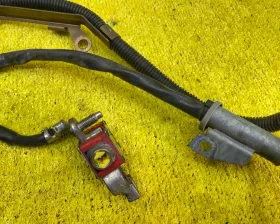 Клемма Mercedes-Benz