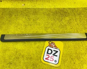 Накладка на порог Nissan