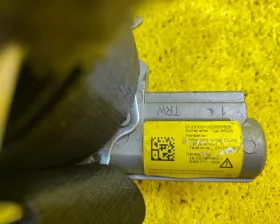 Ремень безопасности Mercedes-Benz