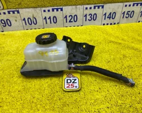 Бачок для тормозной жидкости TOYOTA