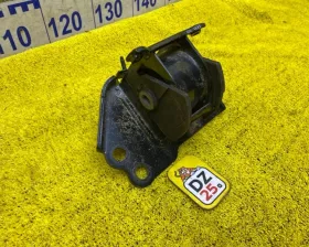 Подушка коробки передач TOYOTA