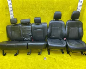Чехлы на сидения Toyota