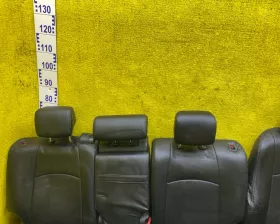 Чехлы на сидения Toyota