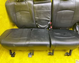 Чехлы на сидения Toyota