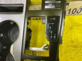 Консоль автомата LEXUS RX300/RX450H/RX450HL/RX350/RX350L/RX200T 2021/Цвет 083 5883548270 AGL20W/AGL20L/AGL20R/AGL25W/AGL25L/AGL25R/GYL25W/GYL25L/GYL25R/GYL20W/GYL20L/GYL20R/GYL20/GYL26W/GYL26L/GYL26/GGL20W/GGL20L/GGL20R/GGL21R/GGL25W/GGL25L/GGL25R/GGL26W/