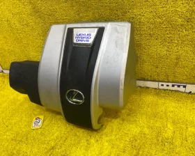 Пластиковая крышка на двс TOYOTA