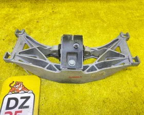 Подушка коробки передач Jaguar