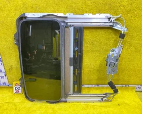 Люк Toyota
