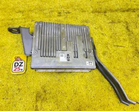 Блок управления двс Toyota