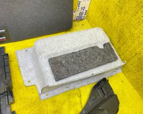 Ванночка в багажник TOYOTA