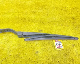 Дворник 5-й двери Toyota