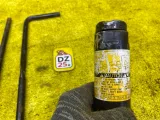 Поддомкратник/ домкрат TOYOTA LAND CRUISER/4RUNNER/FJ CRUISER/HILUX SURF/LEXUS GX470 2006/Цвет 070 0911135181 GRJ120W/GRJ120/GRJ121W/GRJ121/GRJ125W/UZJ120L/GSJ10L/GRN215W/VZJ120W/VZJ120/VZJ121W/VZJ121/VZJ125W/VZJ125/KDJ120W/KDJ120/KDJ121W/KDJ121/KDJ125W/K