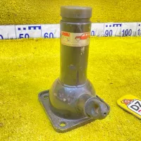 Поддомкратник/ домкрат TOYOTA