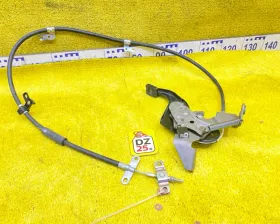 Тросик ручника Toyota