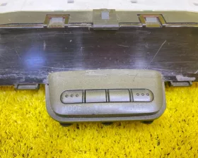Часы Toyota